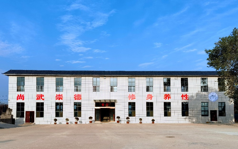 学校餐厅
